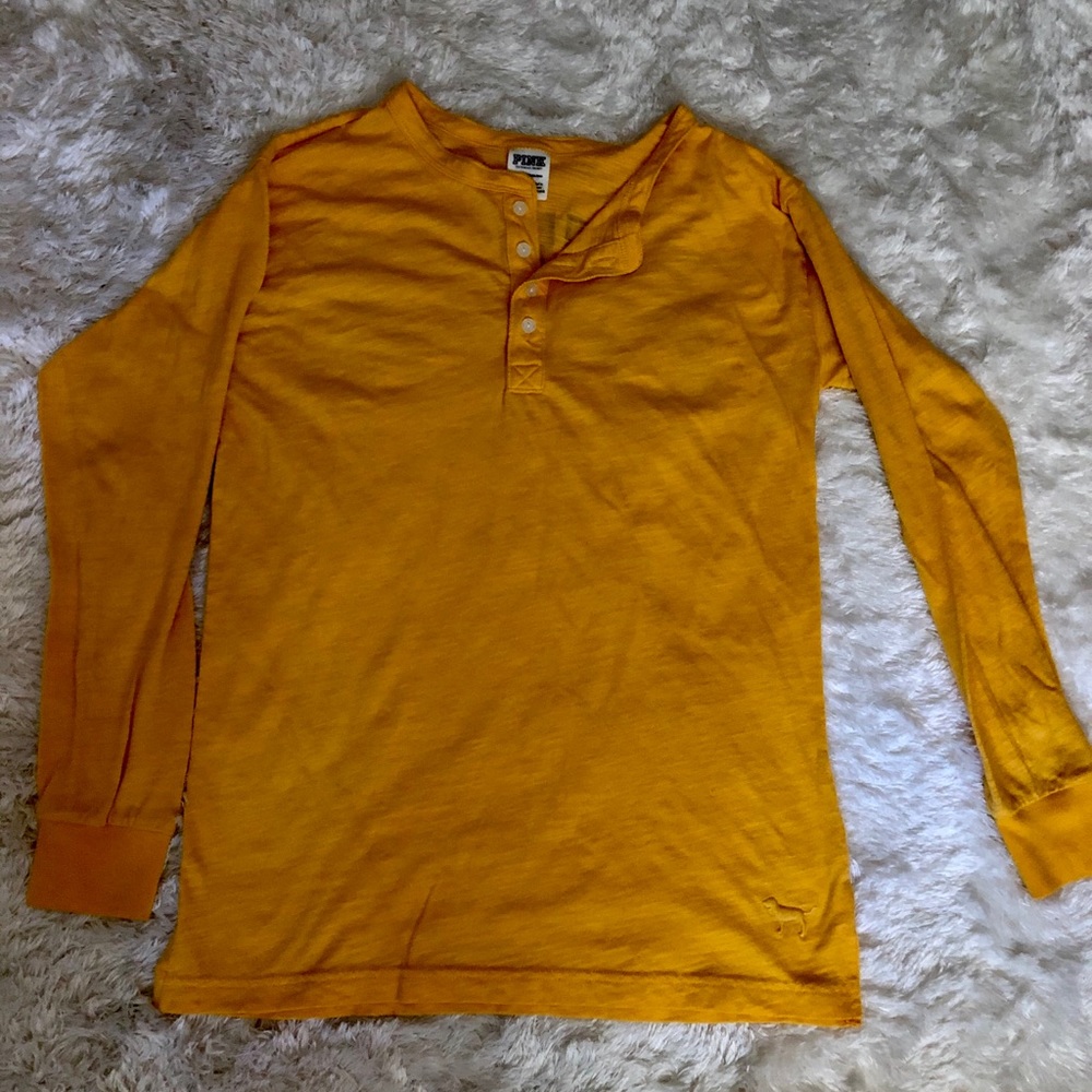 Long sleeve button up